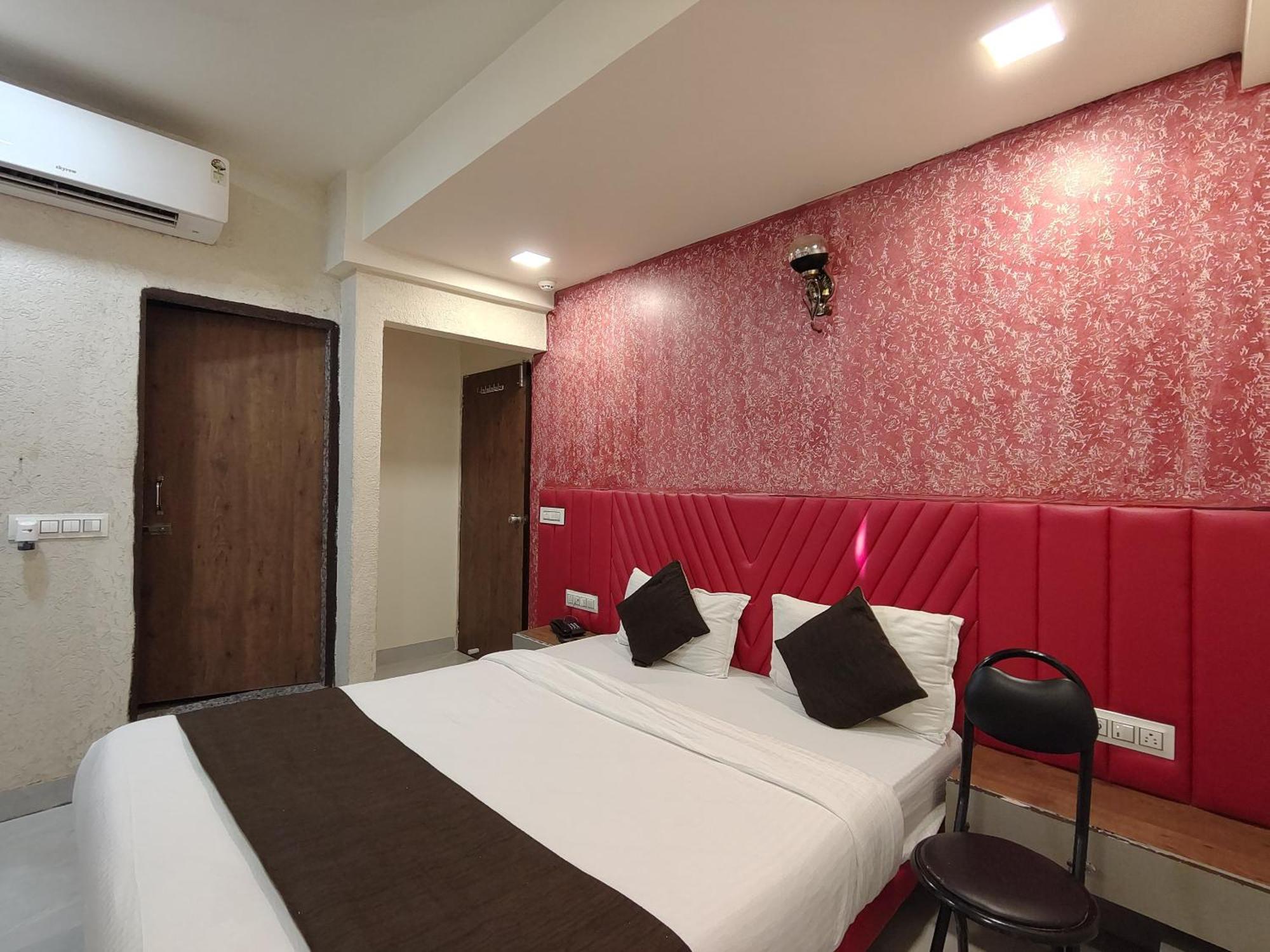 Hotel Avadh Palace, Subhash Bridge, Rto Circle, Ahmedabad Exterior foto
